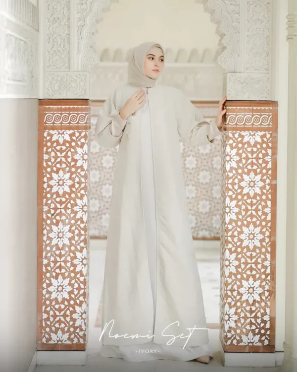 Noemi Set - Image 4