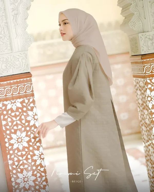 Noemi Set - Image 19