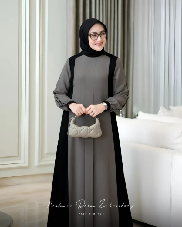 Nashwaa Dress Embroidery - Image 3