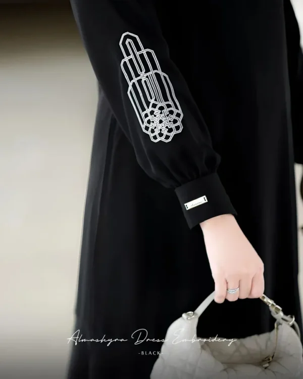Almashyra Dress Embroidery - Image 9