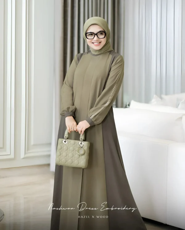 Nashwaa Dress Embroidery - Image 15