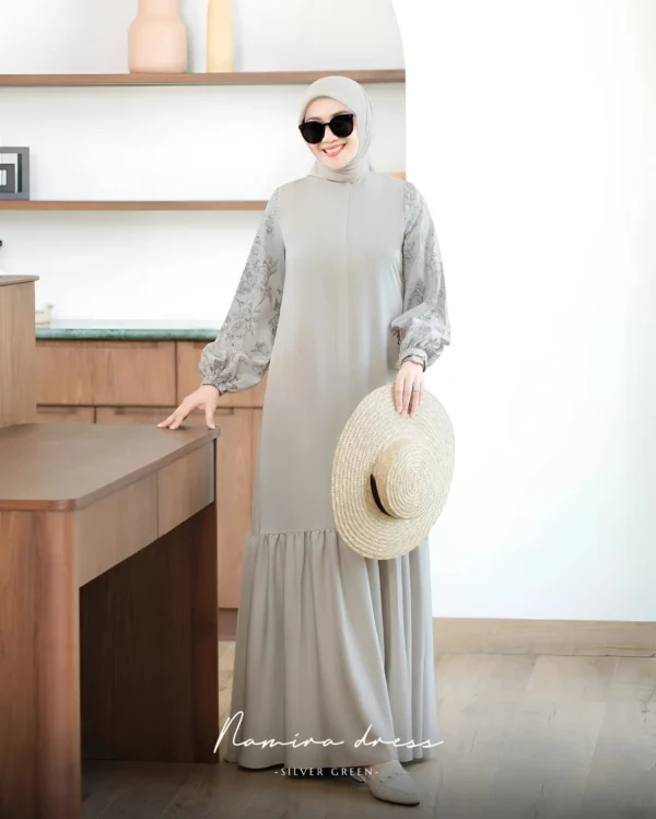 Namira Dress - Image 9