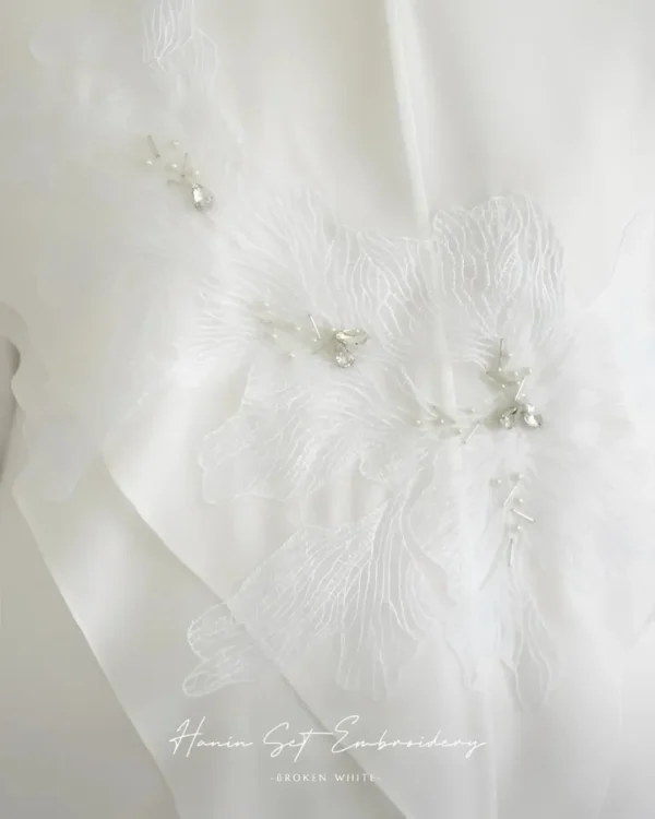 Hanin Set Embroidery - Image 9