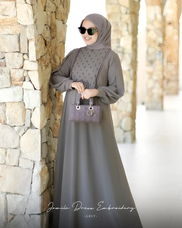 Jamila Dress Embroidery - Image 13