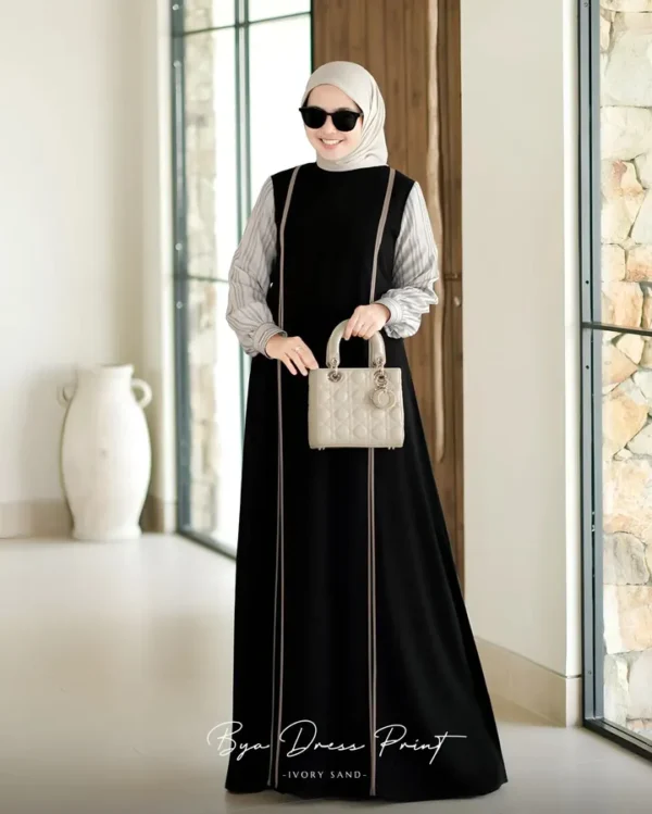 Bya Dress Print - Image 10