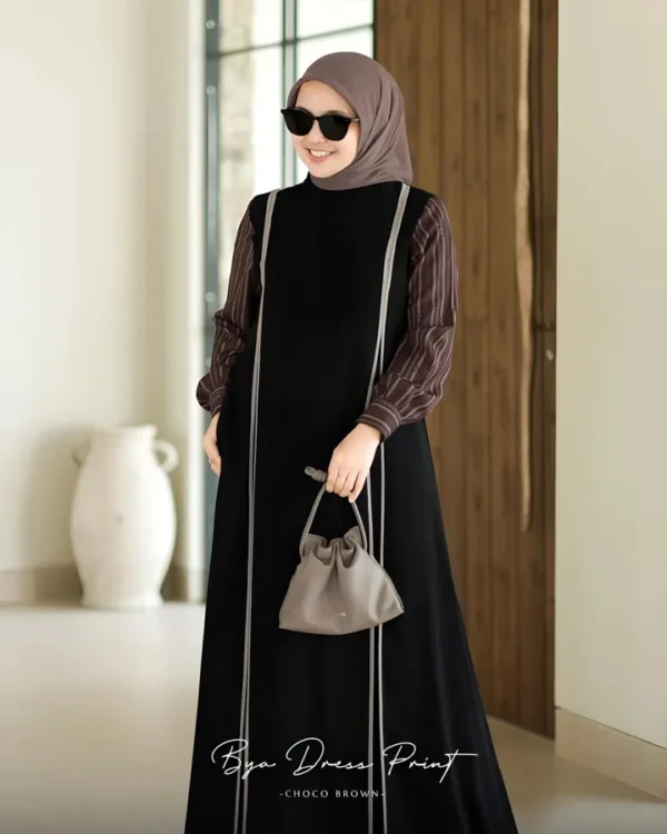 Bya Dress Print - Image 3
