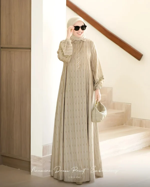 Naumira Dress Print Embroidery - Image 7