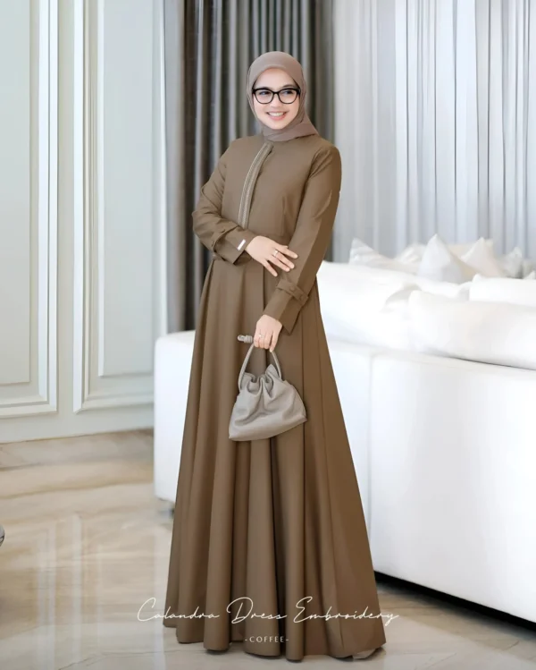 Calandra Dress Embroidery - Image 8