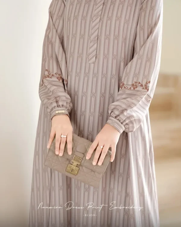 Naumira Dress Print Embroidery - Image 18