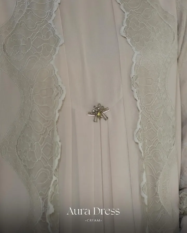 Aura Dress - Image 4