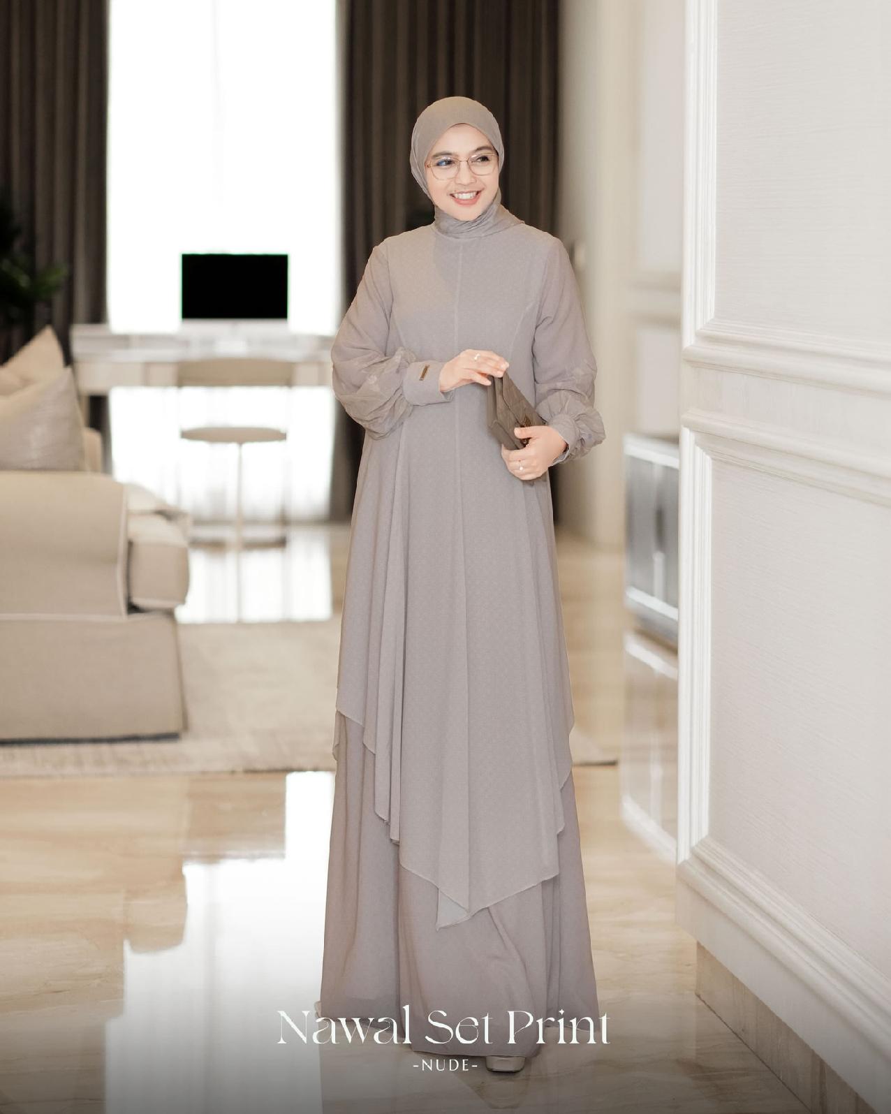 Nawal Set Print