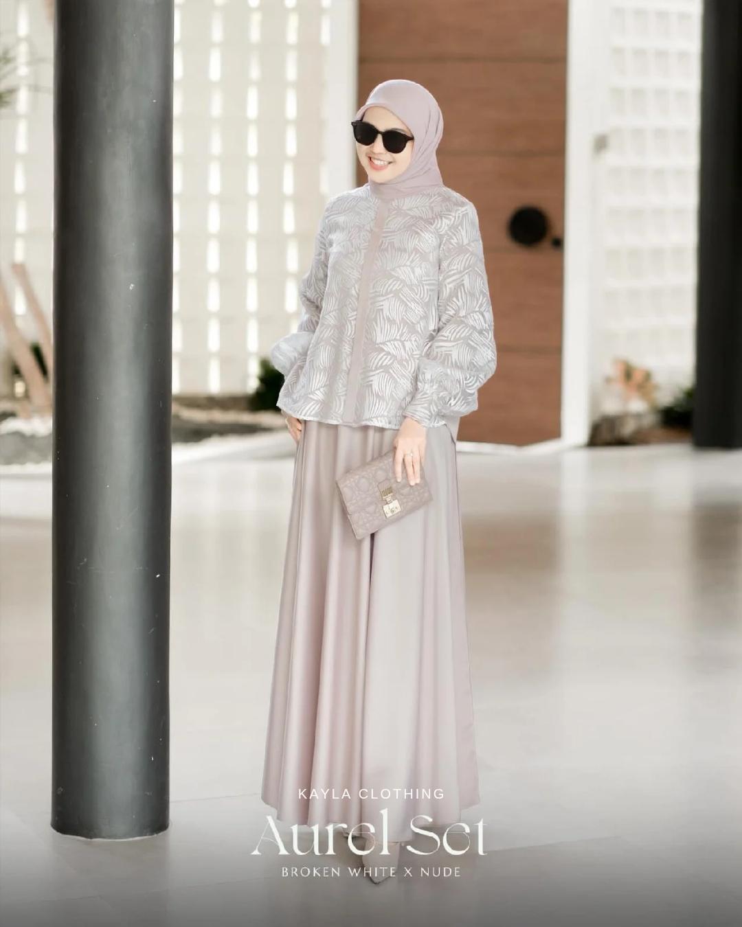 Aurel Set - Image 2