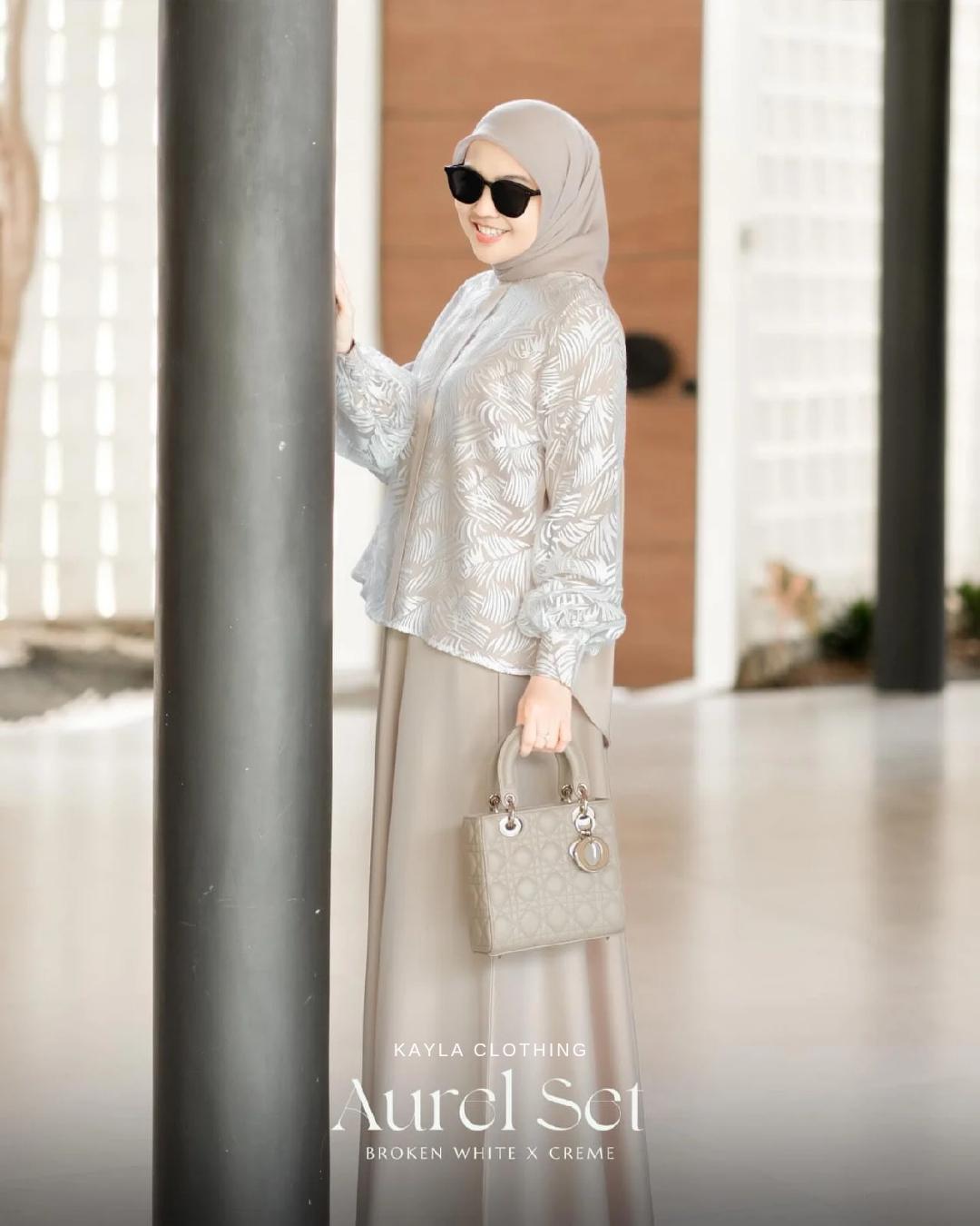 Aurel Set - Image 19