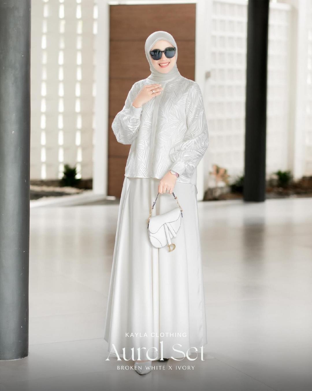 Aurel Set - Image 12