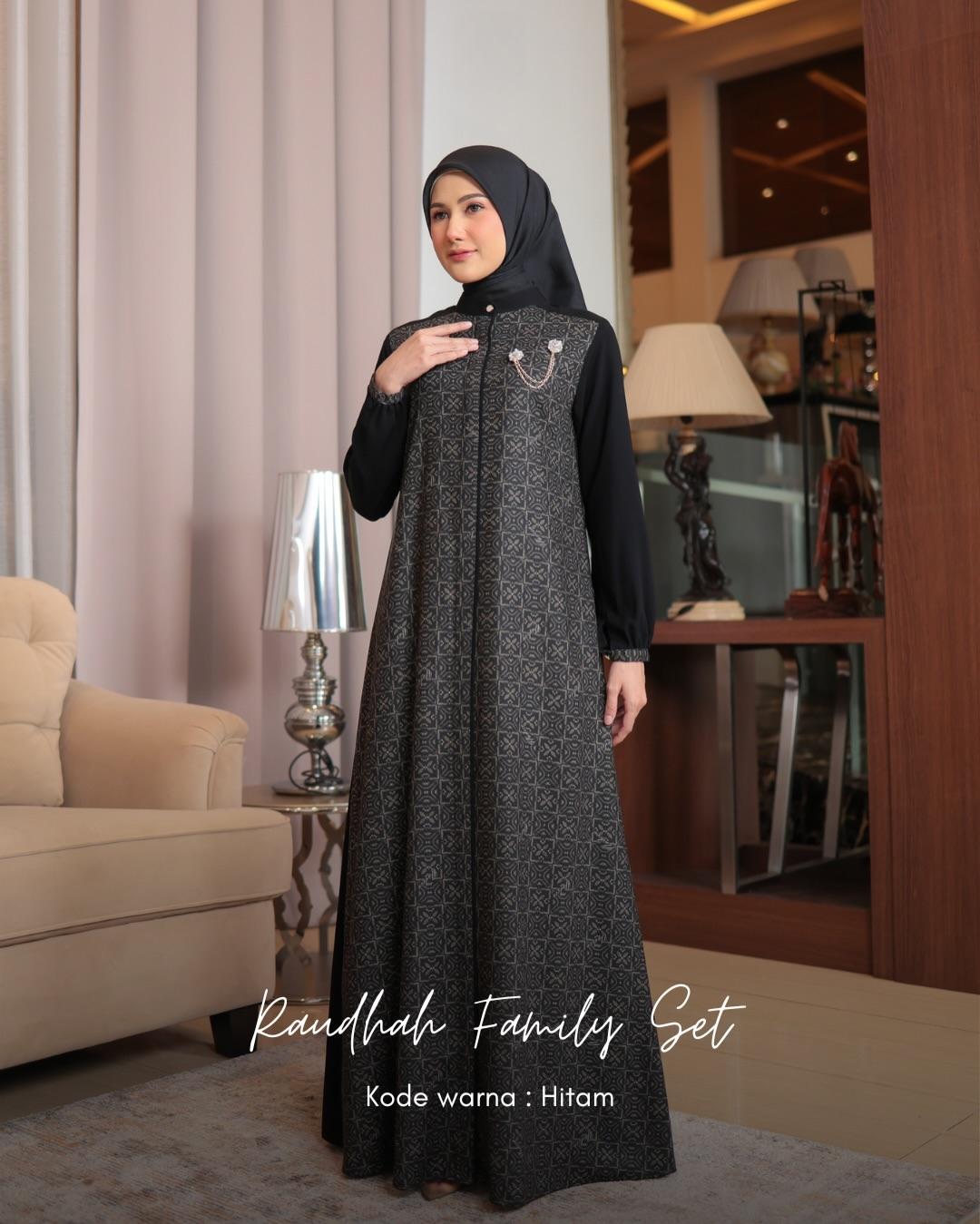 Raudhah Black