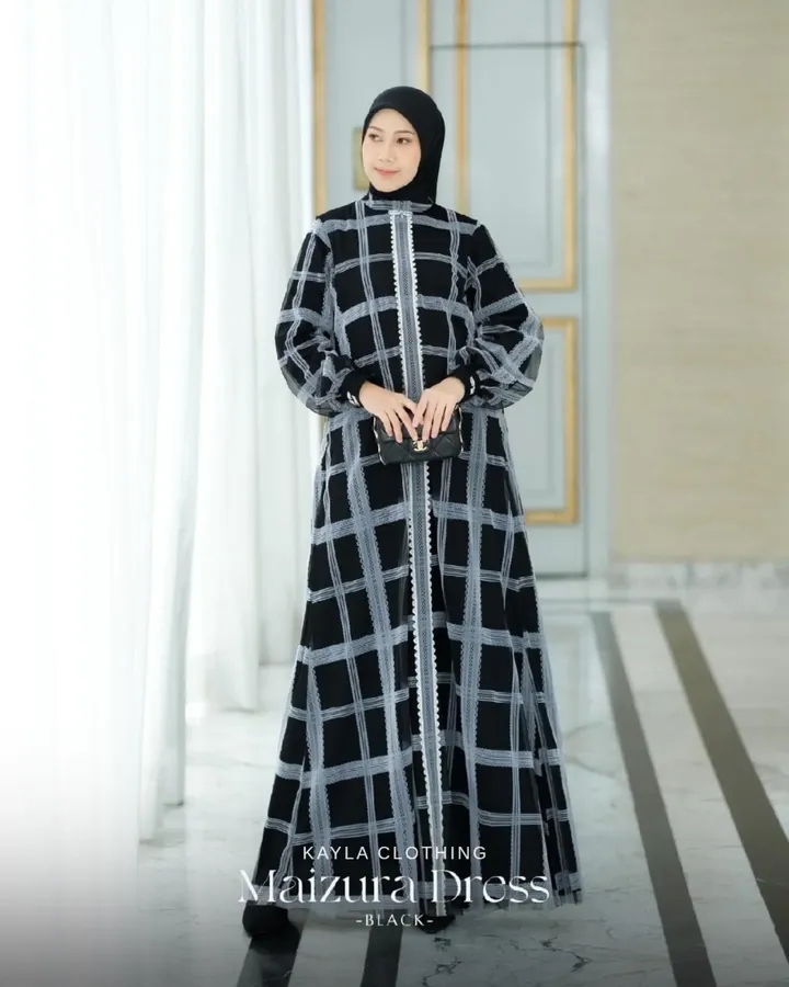 Maizura Dress